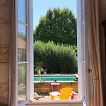 Saint House Bed & Breakfast 3*