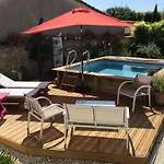 Saint House 3*