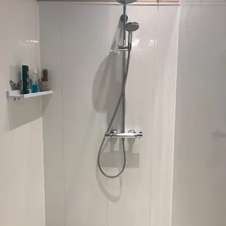 Alojamento de Acomodação e Pequeno-almoço Saint House Pons