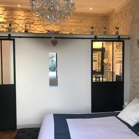 Couette-café Saint House Pons