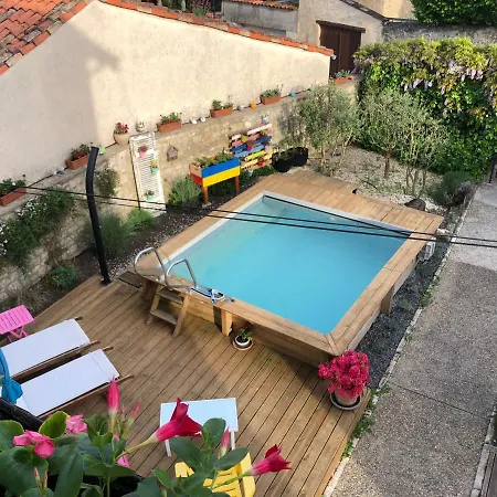 Alojamento de Acomodação e Pequeno-almoço Saint House