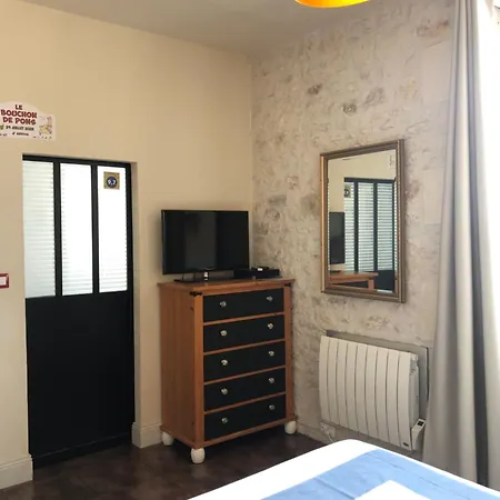 Saint House Pons