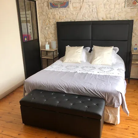 Couette-café Saint House 3*