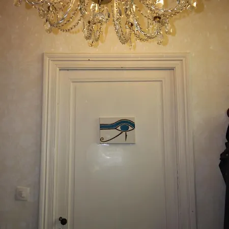Saint House Nocleg ze śniadaniem
