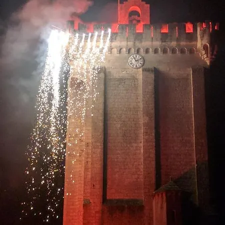 Saint House Alojamento de Acomodação e Pequeno-almoço Pons