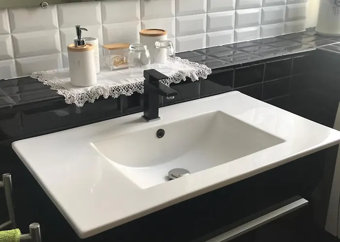 Saint House Bed & Breakfast