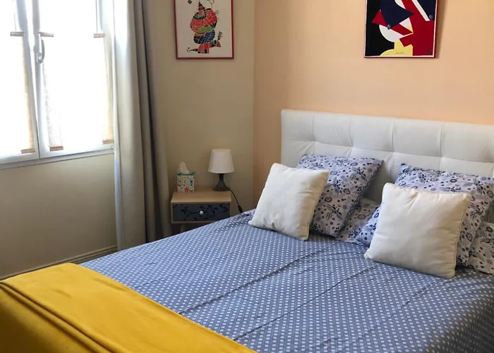 Saint House Bed & Breakfast Pons